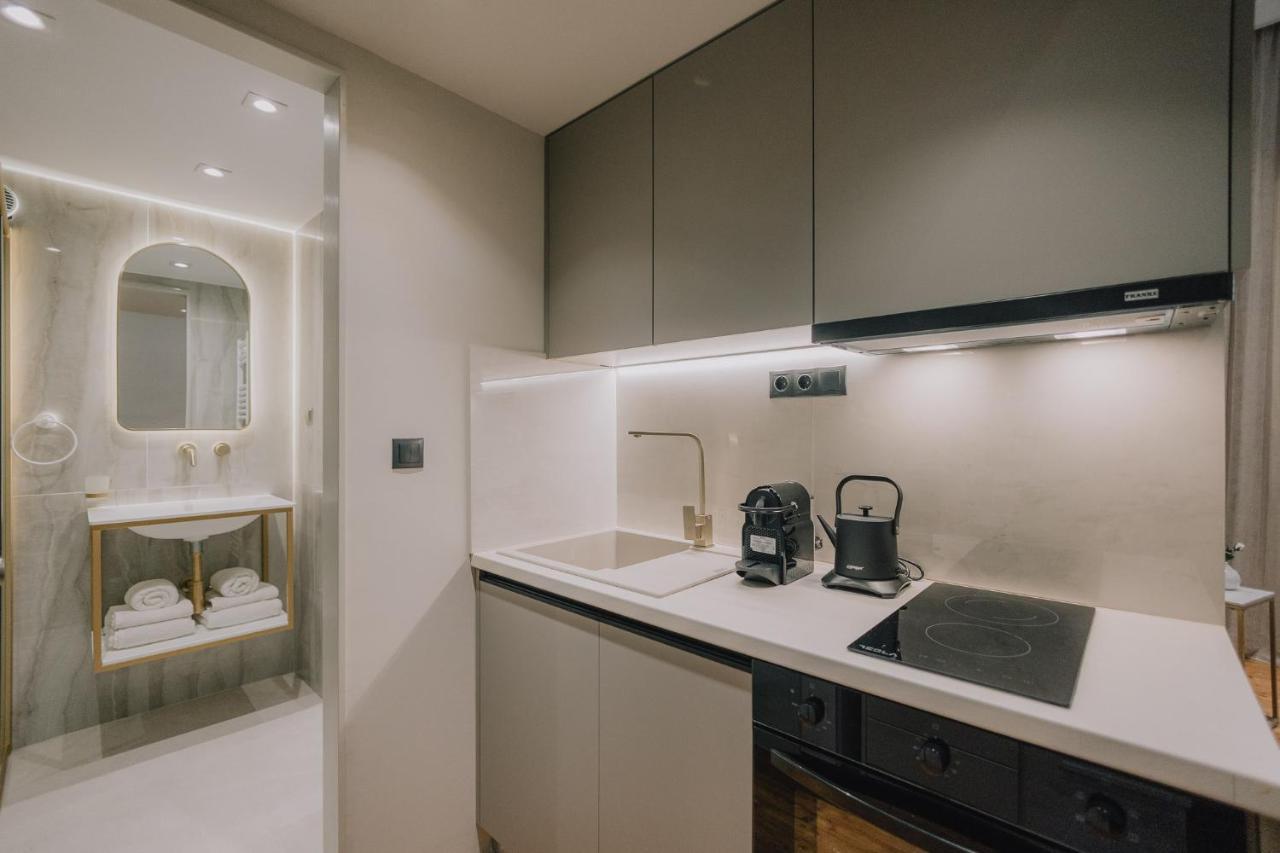 Sanrocco -corfu Town Luxury Apartment