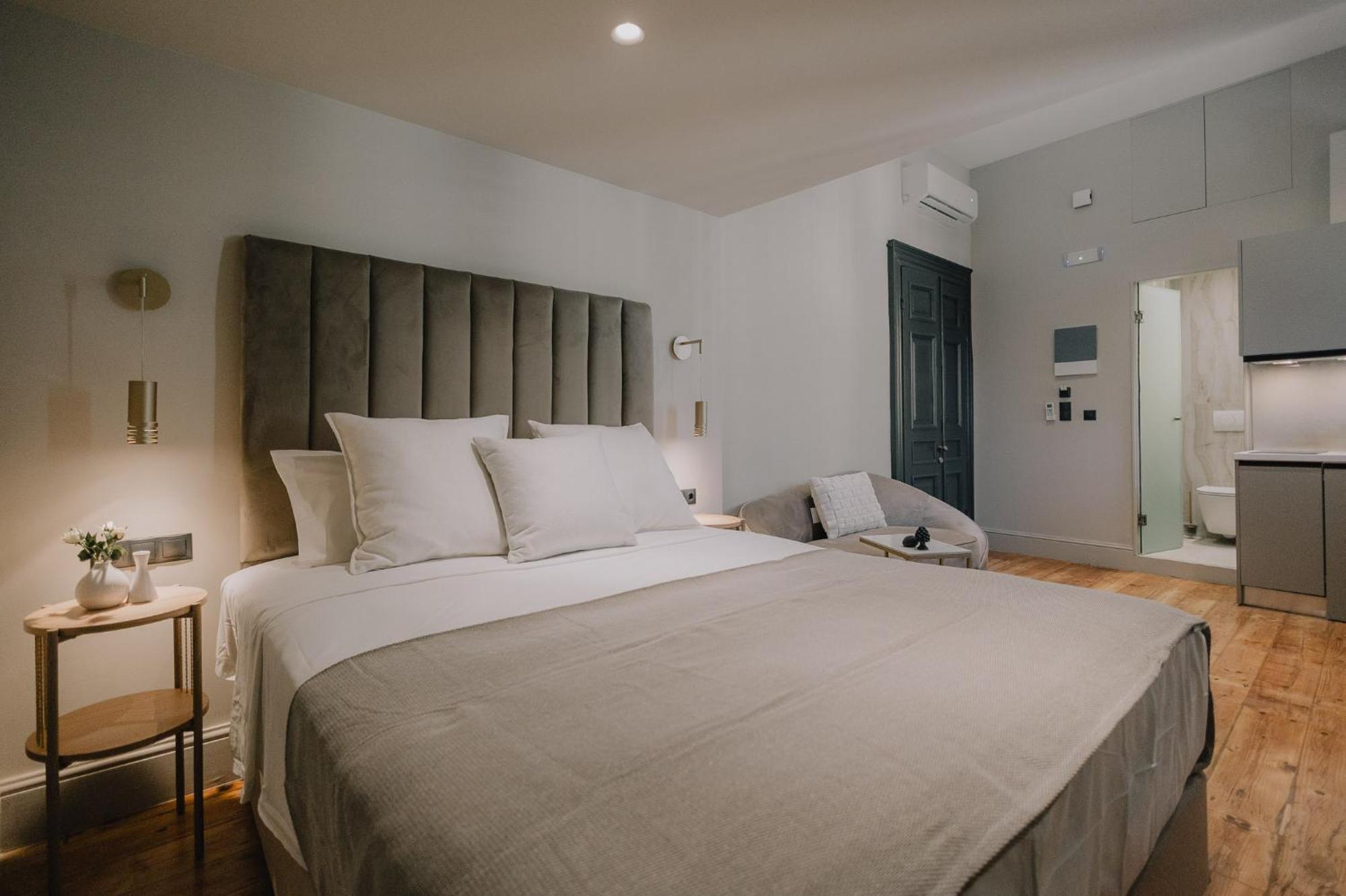 Sanrocco -corfu Town Luxury Apartment
