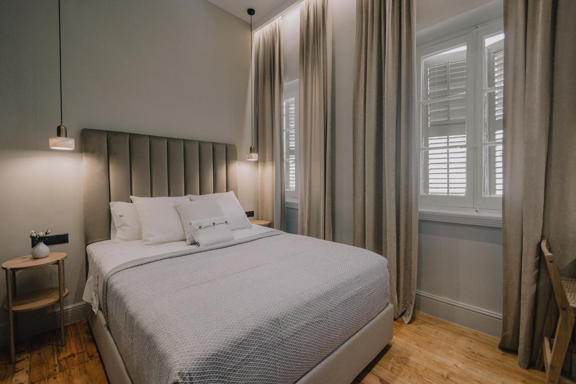 Sanrocco -corfu Town Luxury Apartment